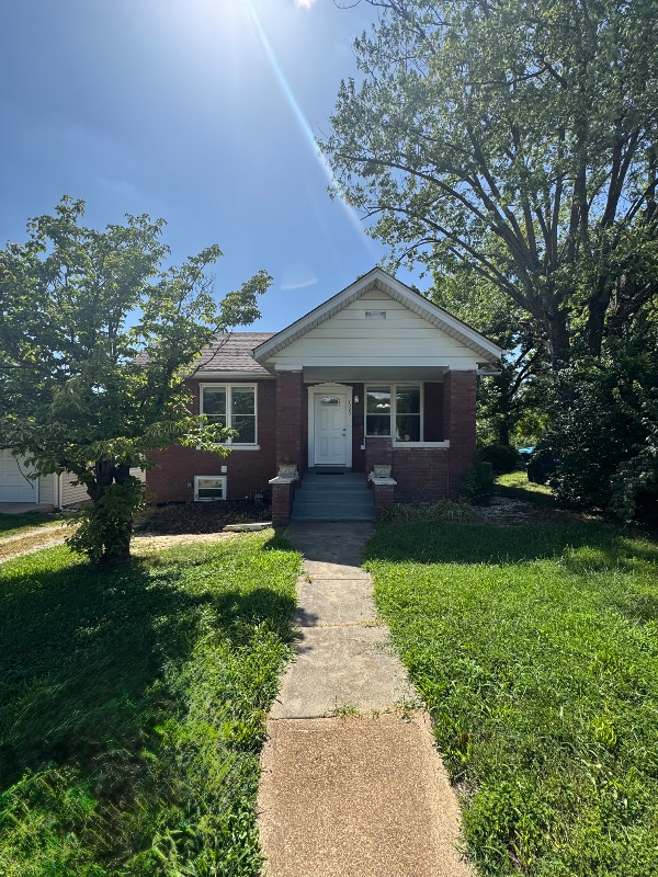 Primary Photo - 1000 N Keebler Ave