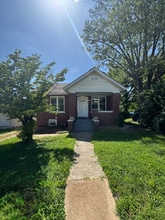 Building Photo - 1000 N Keebler Ave
