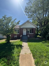 Building Photo - 1000 N Keebler Ave