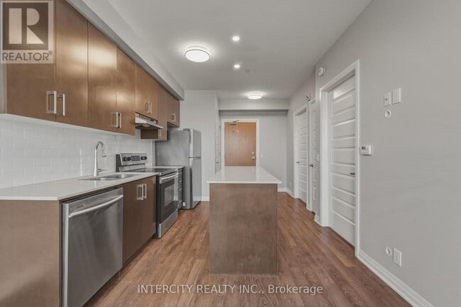 Building Photo - 1105 Leger Wy