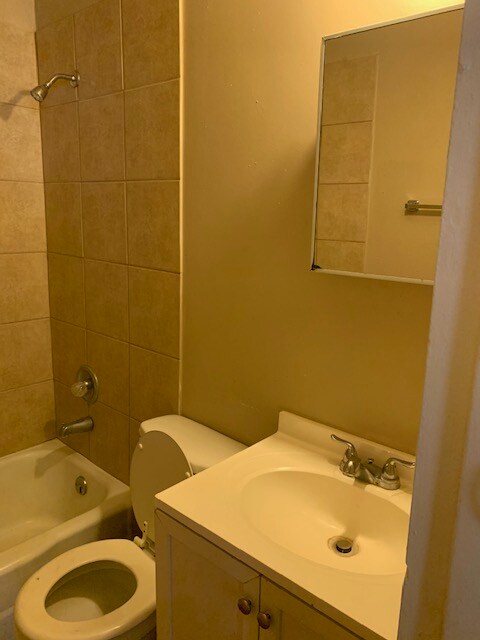 Building Photo - 6434 Avenue Q