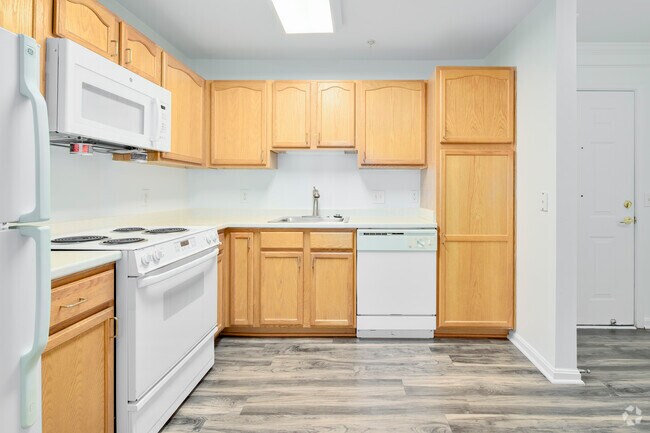 2 habitaciones, 1 baño - 872 pies cuadrados - Cocina - Park Place Senior