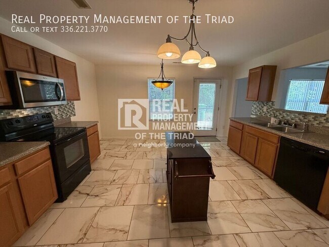 Building Photo - 4547 Brimmer Pl Dr