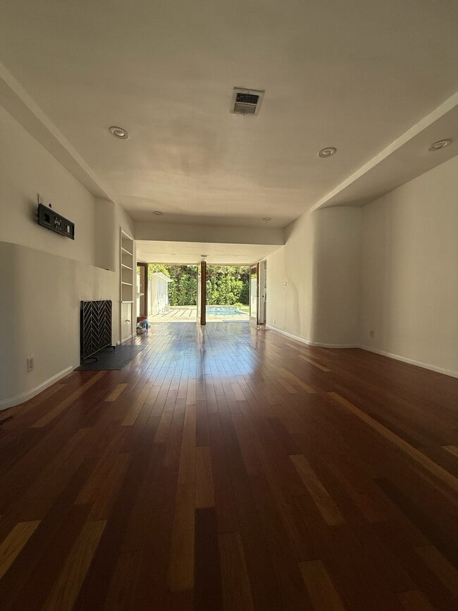 Building Photo - 3964 Goodland Pl