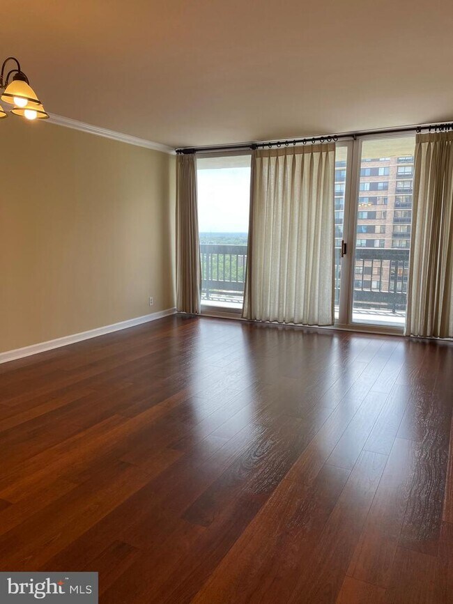 5505 Seminary Rd Unit 2102, Falls Church, VA 22041 Apartment for Rent