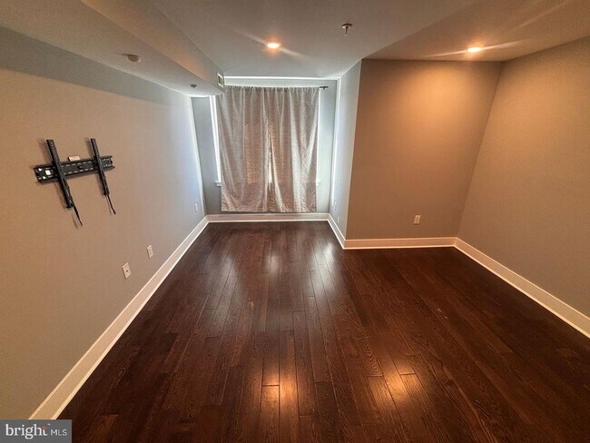 Foto del edificio - 3255 Ridge Ave