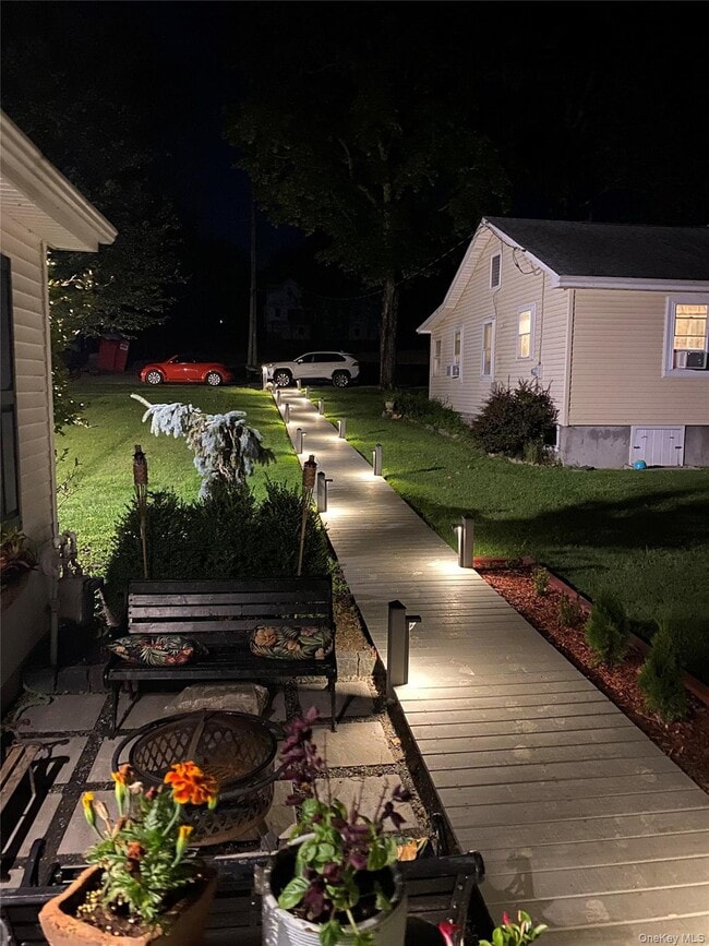 Foto del edificio - 112 Scott St