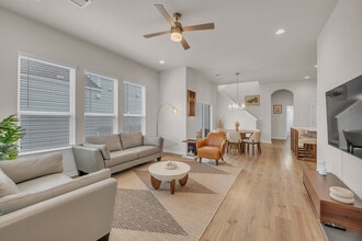 Building Photo - 8616 Torrita Dr