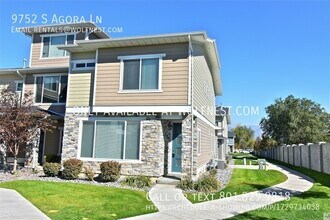 Building Photo - 9752 Agora Ln