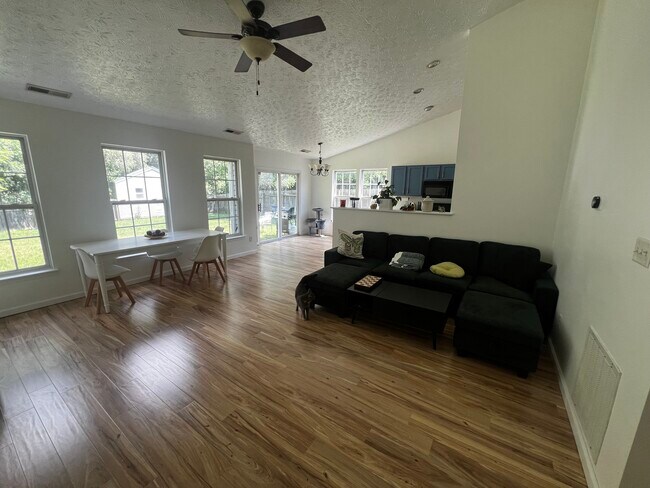 Building Photo - 5208 Brookmill Ct