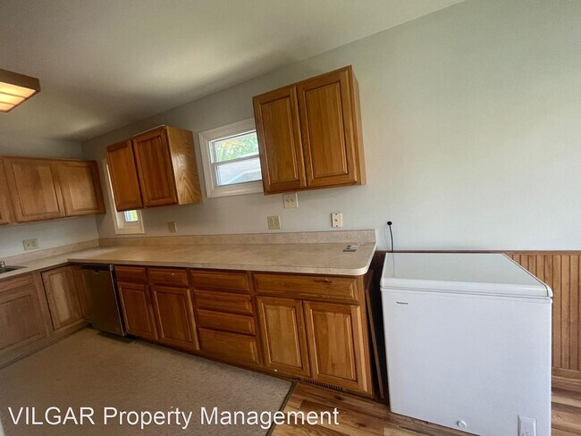 Building Photo - 3 br, 1 bath House - 6348 Nebraska Ave