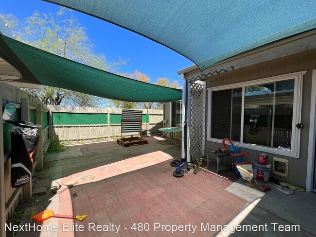 Foto del edificio - 2 br, 2 bath House - 7001 S 43rd Way