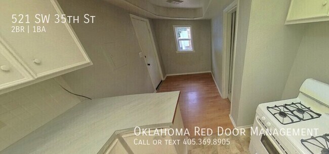 Foto del edificio - 521 SW 35th St