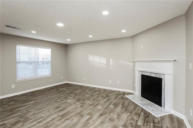 Foto del edificio - 2355 Delfern Dr NW