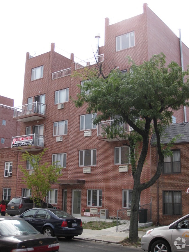 Building Photo - 132-20 Pople Ave