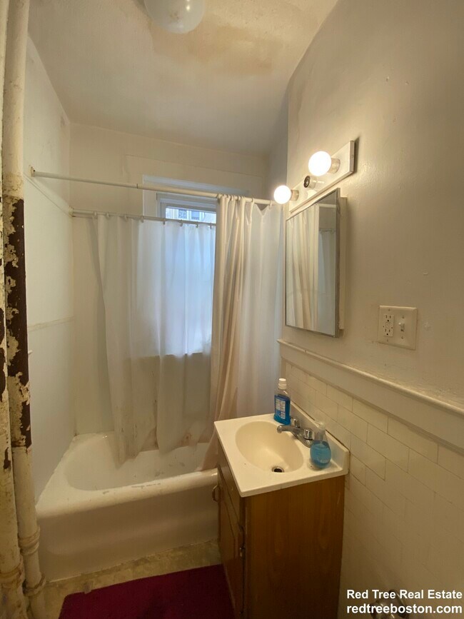 Photo - 1171 Boylston St. Unit 5 Apartment