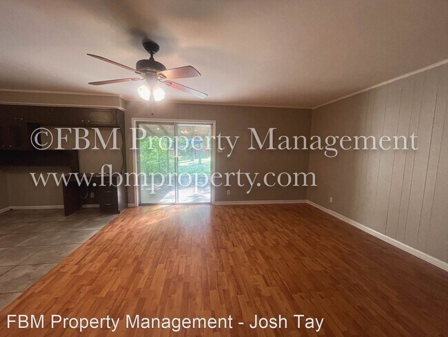 Building Photo - 3 br, 2 bath House - 1208 Austin Drive