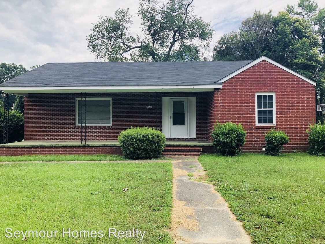 Foto principal - 3 br, 1 bath House - 800 S. Best Street