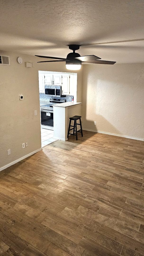 Foto del edificio - Welcome to this charming 1-bedroom, 1-bath...