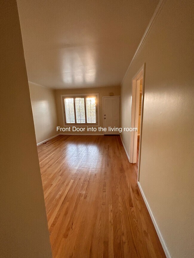 Building Photo - 949 Rhode Island St