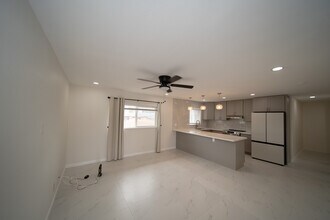 Building Photo - 98-179 Kauhihau Pl