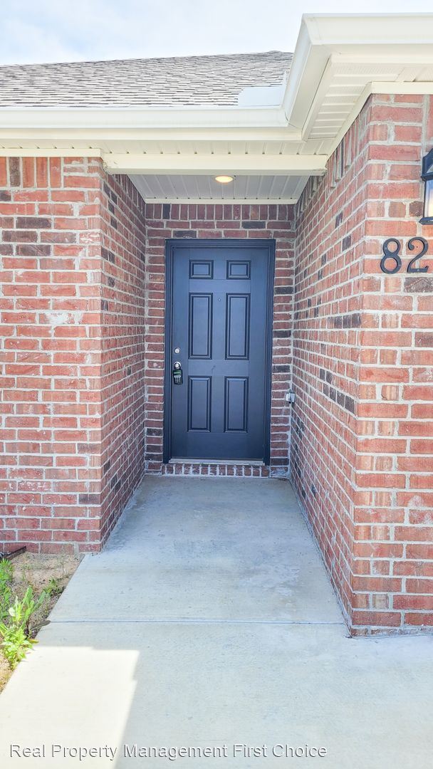 Foto del edificio - 3 br, 2 bath House - 8218 Melody Lane