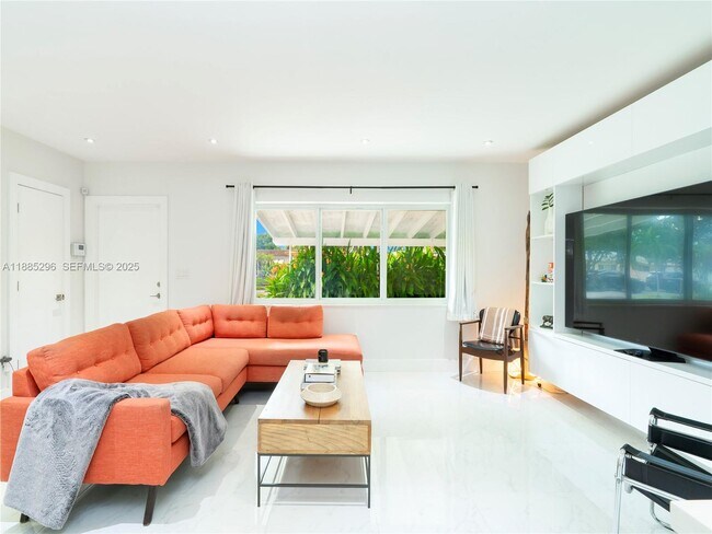 Foto del edificio - 1617 NE 157th Ter