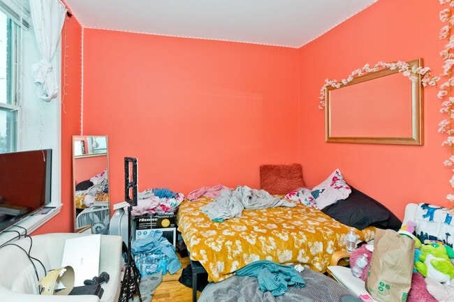 Foto del edificio - 3 bedroom in Chicago IL 60616