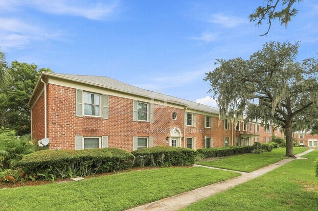 Building Photo - 525 Georgetown Dr