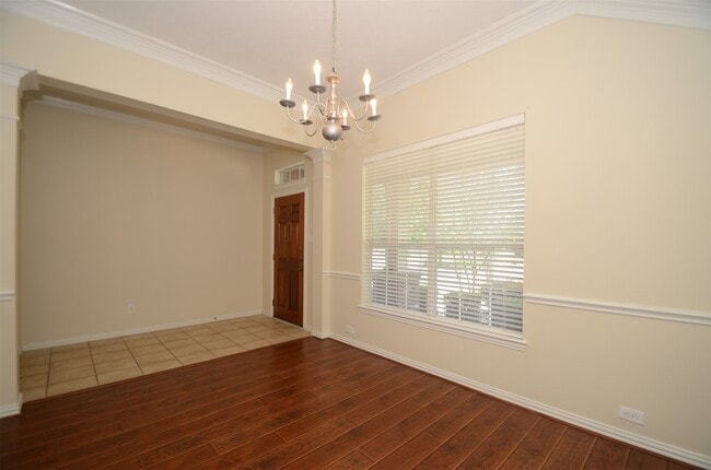 Foto del edificio - 23207 Dewflower Dr