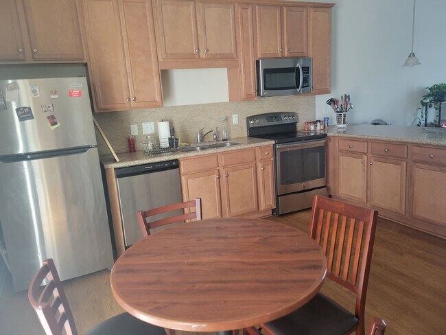 Foto del edificio - 621 Centennial View Ln