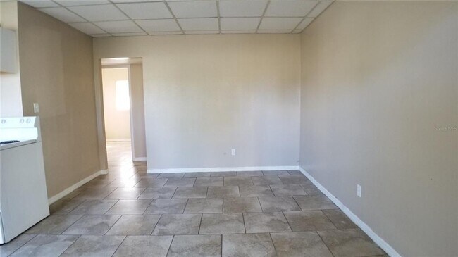 Building Photo - 2925 N 46th St