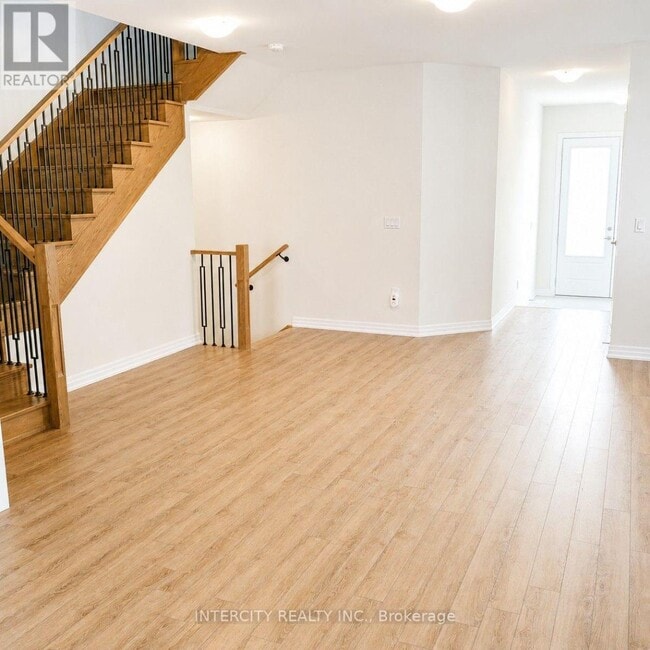 Building Photo - 55 Pembrook St