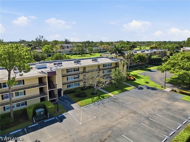 Building Photo - 1086 Forest Lakes Dr