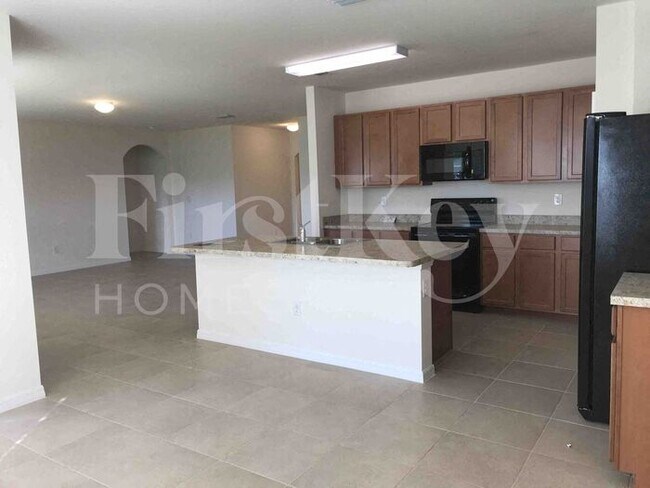 Foto del edificio - 1622 SW 22nd St