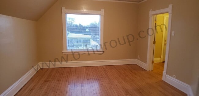 Foto del edificio - 5719 16th Ave