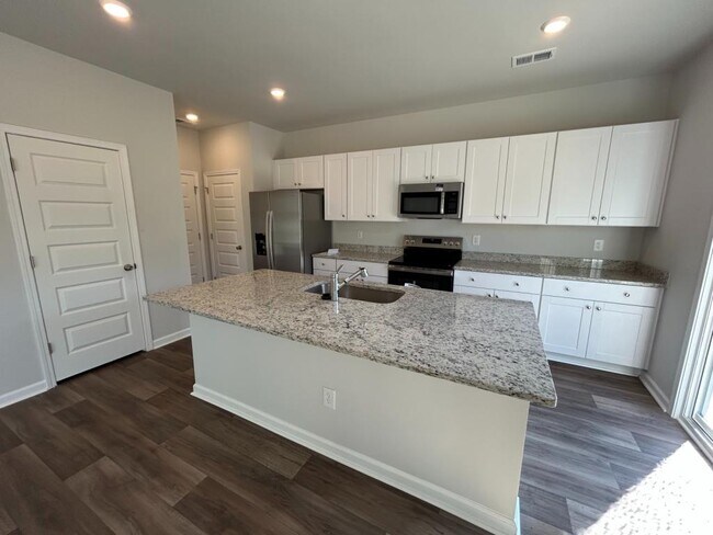 Building Photo - 762 Sturdy Root Pl