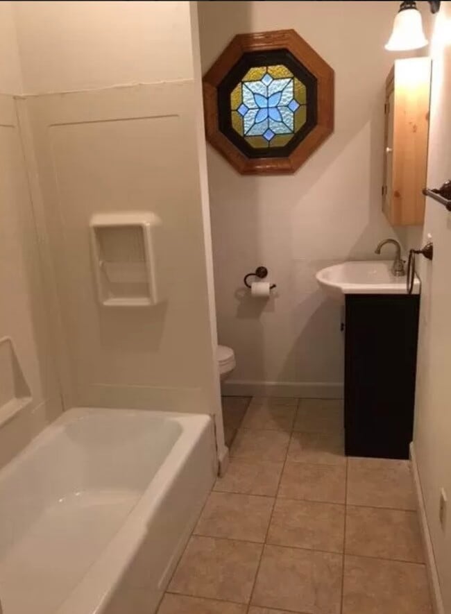 Building Photo - 74 S 14th St