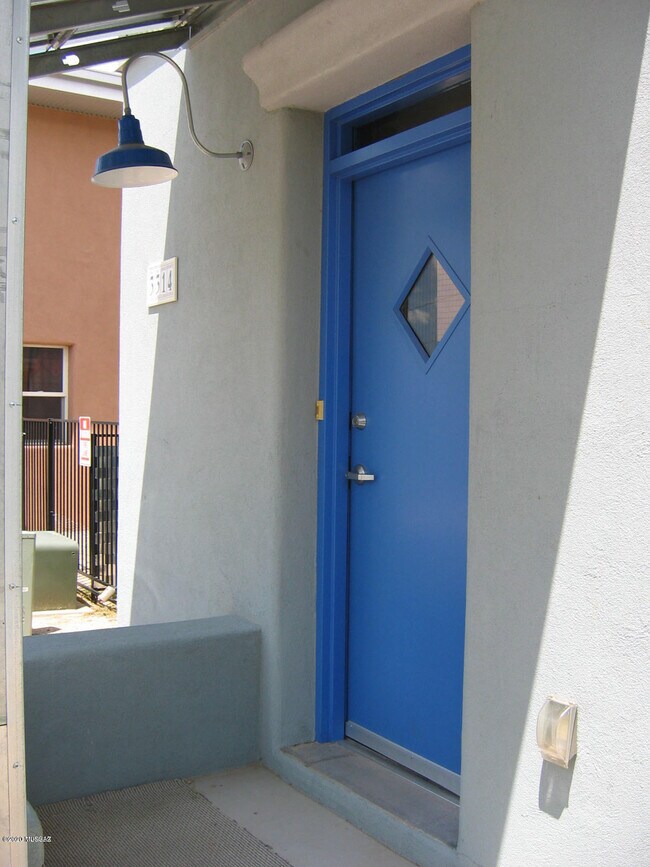 Foto del edificio - 3314 N Fremont Ave