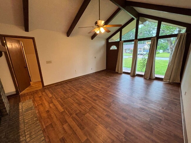 Building Photo - FOR RENT in Dothan, AL!!