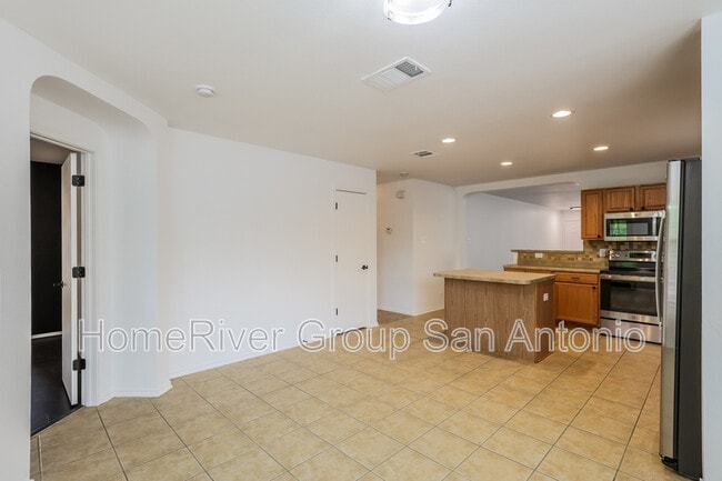 Building Photo - 238 Val Verde Dr