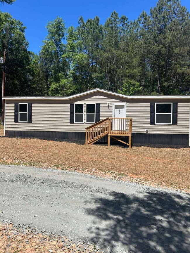 Building Photo - 110 Willie Mae Ct