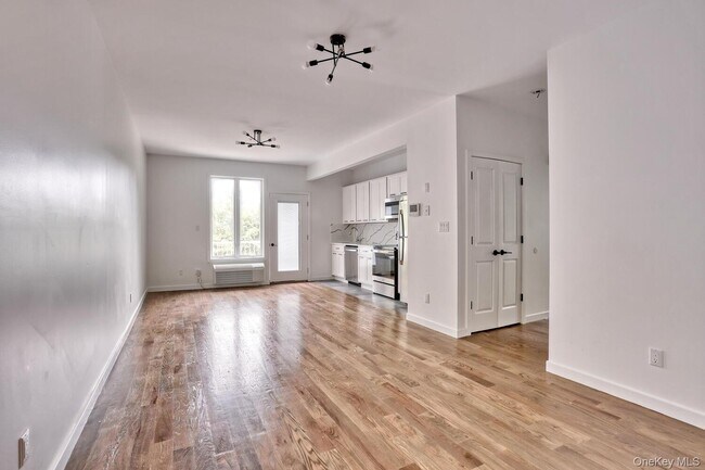 Foto del edificio - 962 US-9W