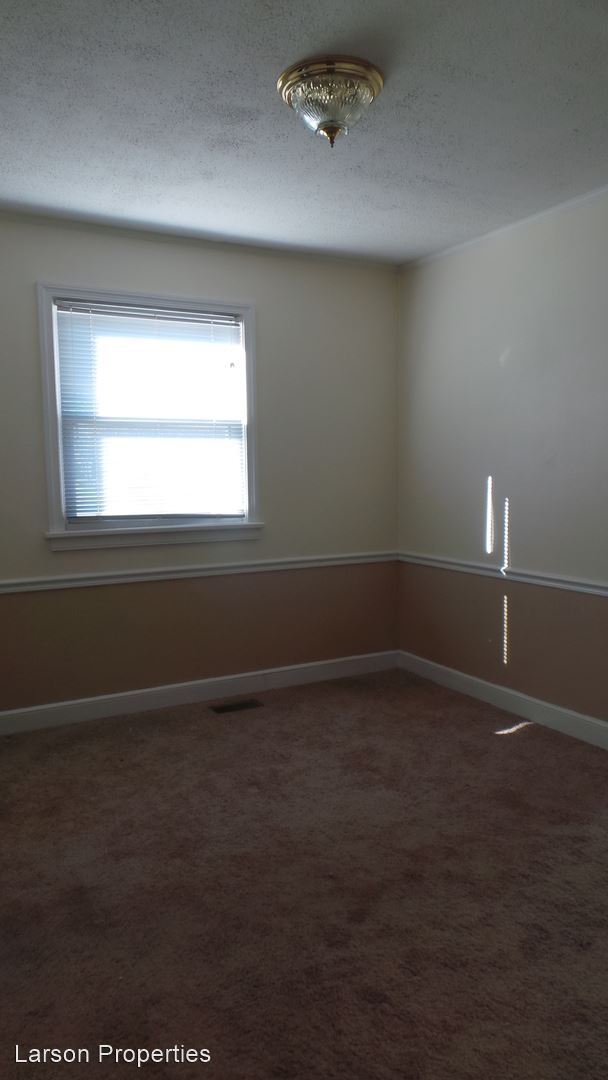 Foto del edificio - 3 br, 1 bath House - 624 N. Charles Street