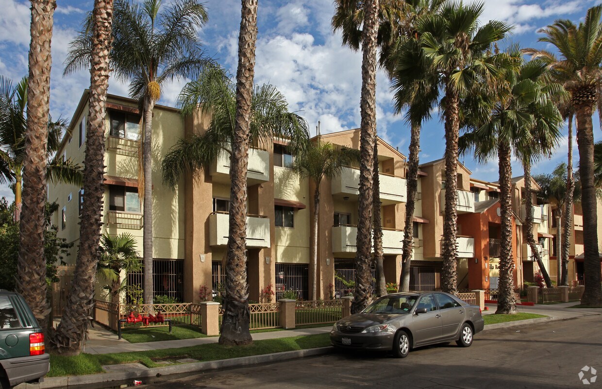 Foto principal - 750 Rose Ave