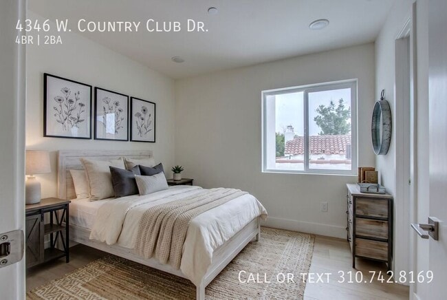 Foto del edificio - 4346 Country Club Dr