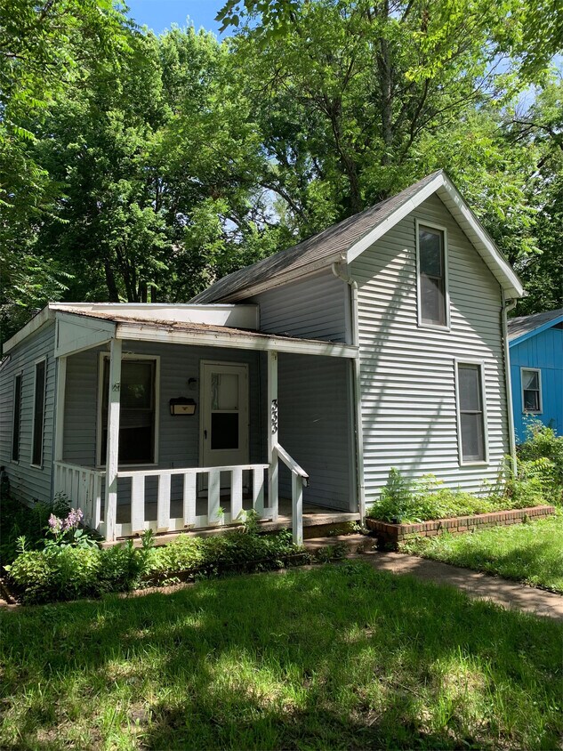333 Elm St, Lawrence, KS 66044 House Rental in Lawrence, KS