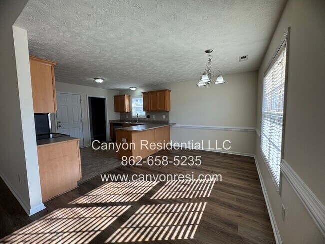 Foto del edificio - 1247 Chimney Swift Dr