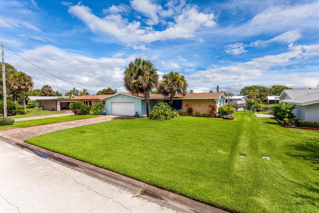 167 Antigua Dr, Cocoa Beach, FL 32931 House Rental in Cocoa Beach, FL
