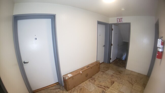 Foto del edificio - 1124 Dunlop Ave